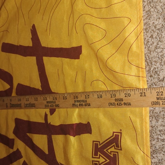Minnesota Gophers Football Game Day Rally Flag 34" x 21" - Picture 10 of 11